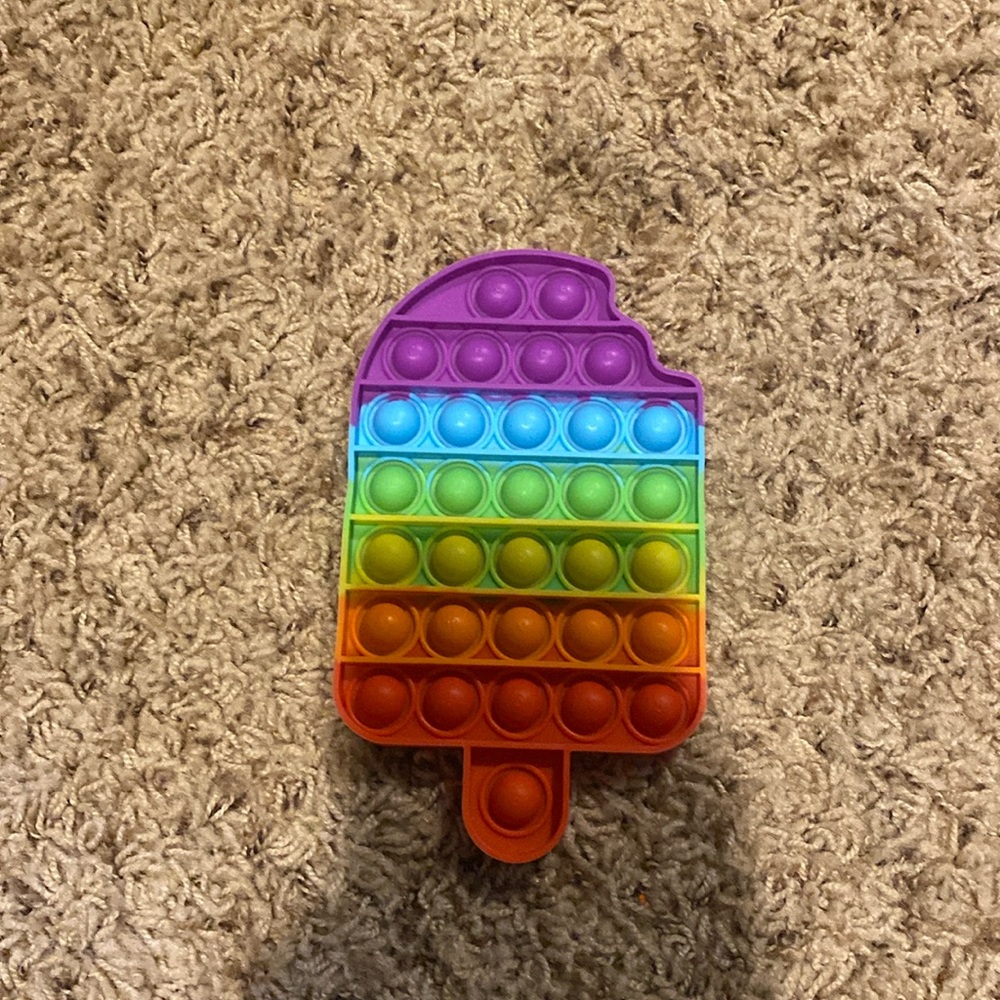 Rainbow popsicle pop it